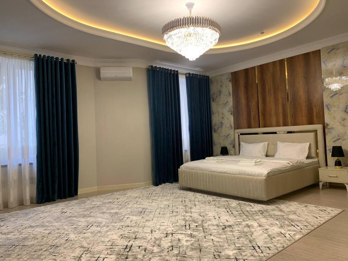 Nur Makon Hotel Tashkent Ngoại thất bức ảnh