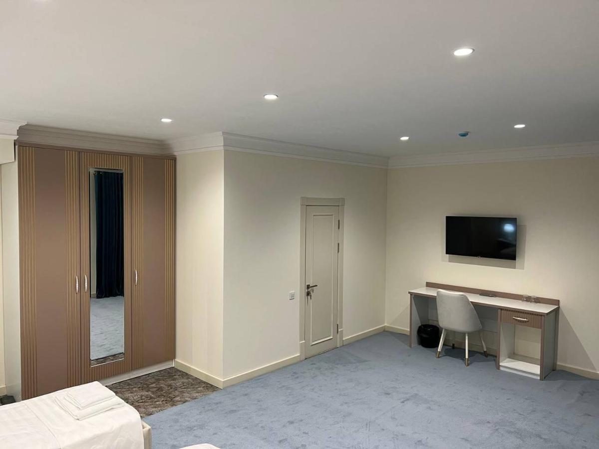 Nur Makon Hotel Tashkent Ngoại thất bức ảnh